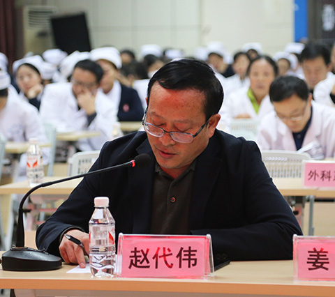 董平检查我院后勤情况专家朱刚检查医疗质控专家喻安永检查icu专家兑