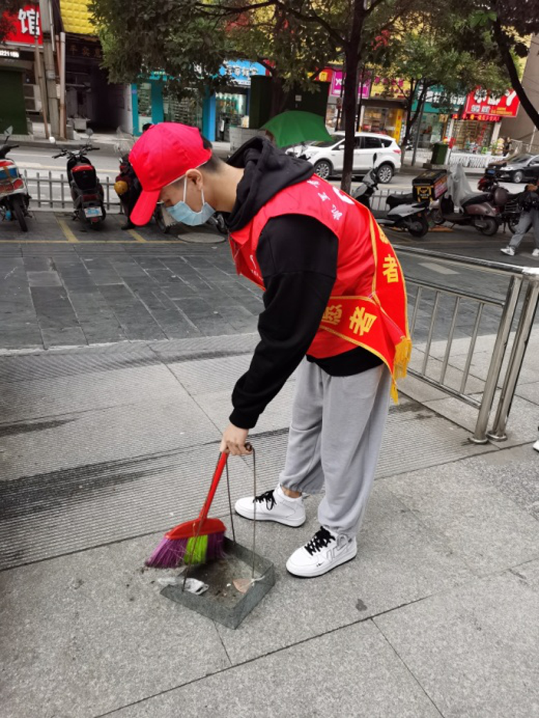 创建全国文明城市我们在行动——我在参加志愿者服务工作中的感悟